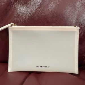 Burberry gift light pink pouch clutch makeup cosmetic bag
